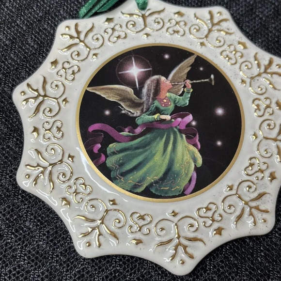 Home & Garden Party Christmas Ornament 1998 Announcing the Birth of Christ - Picture 5 of 9